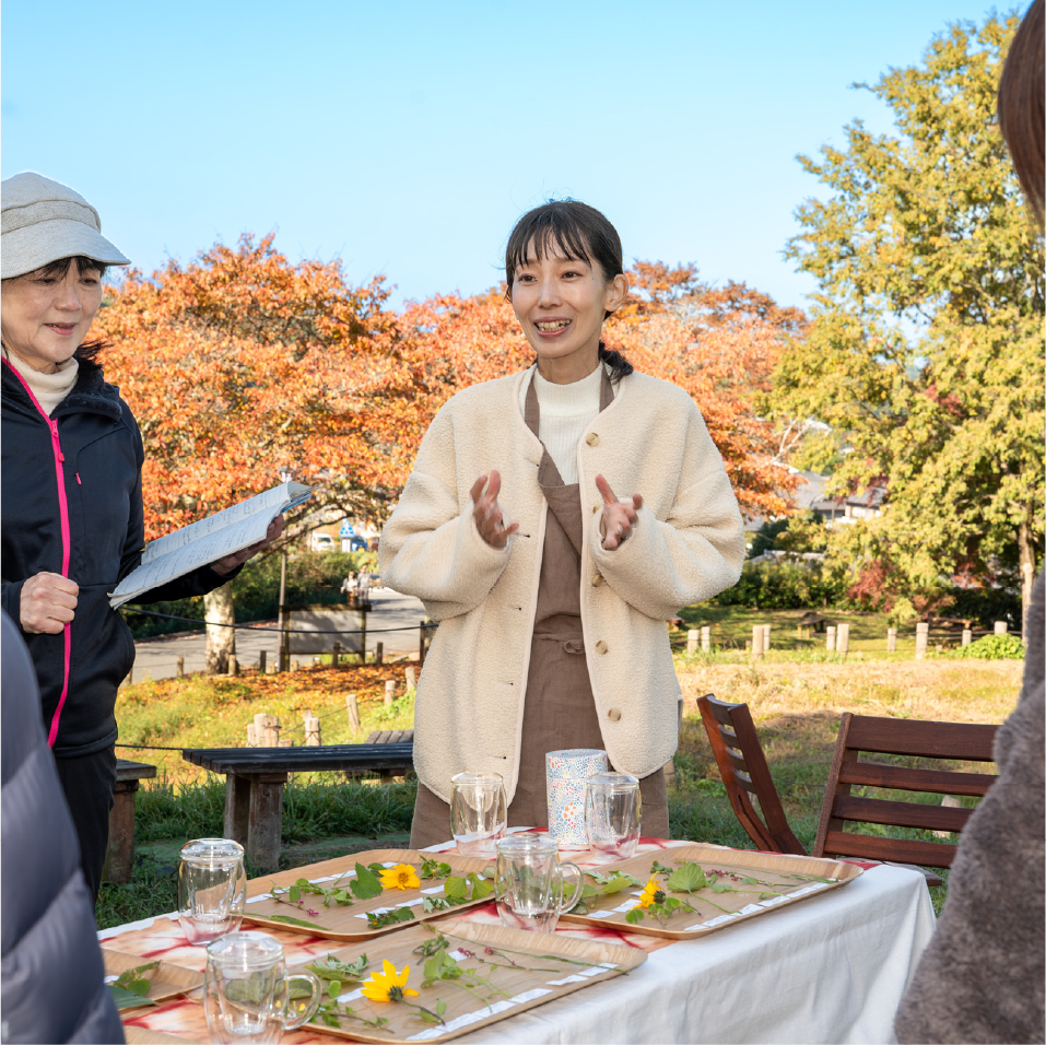 女帝の宮廷行事「薬狩り」をモチーフにした薬草茶と特別朝食