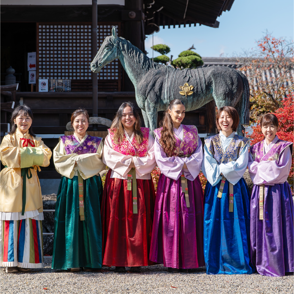 女帝の装束を纏う古代衣装体験と肖像撮影