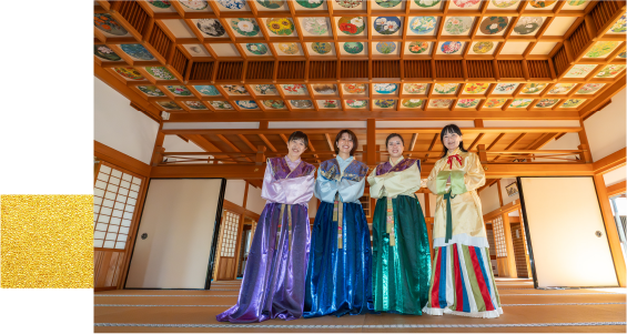 女帝の装束を纏う古代衣装体験と肖像撮影