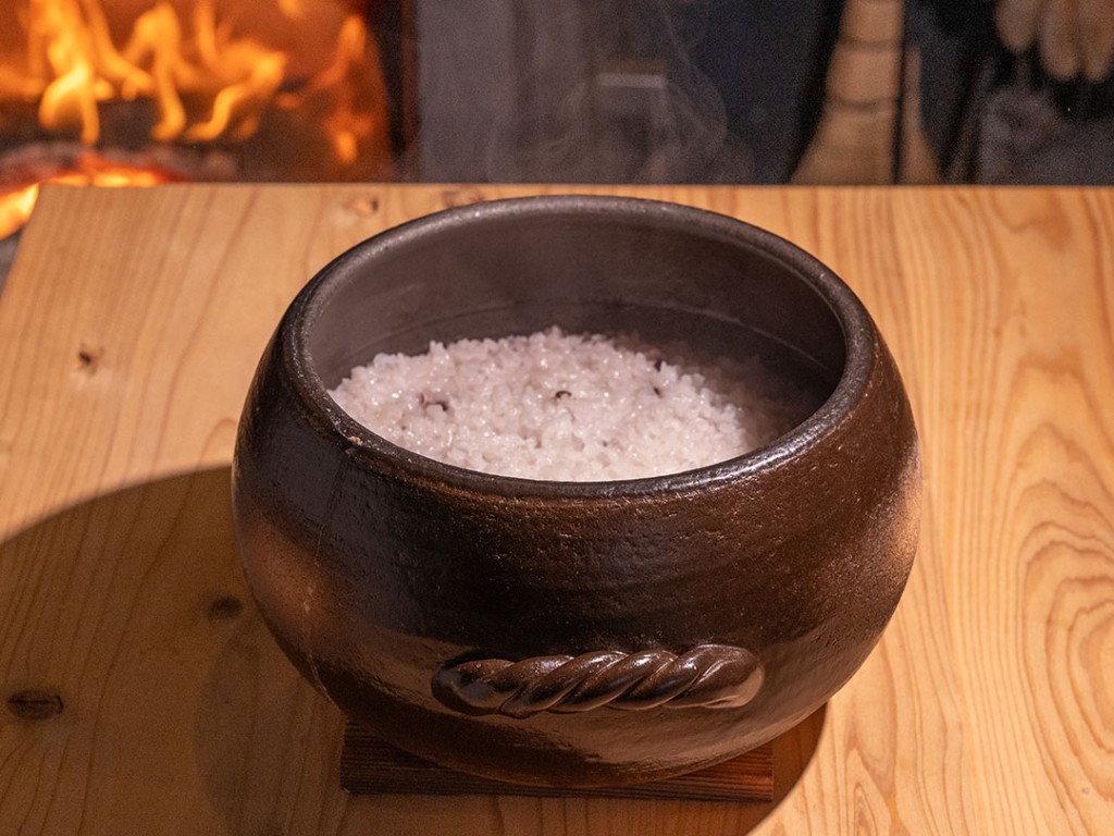 奈良県明日香村の古代米の絶品焼きおにぎり体験