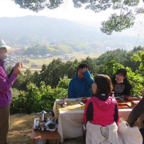 明日香村：朝景色トレッキングツアー（美味しい特別な朝食）